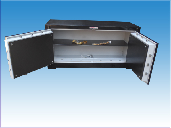 B160A31E MERSİN TİPİ YÜKSEK GÜVENLİKLİ TANK ZIRHLI1 ELEKTRONİK ŞİFRELİ VE 3 ÖZEL ANAHTARLI  İÇE GÖMME KOLLU BANKO TİPİ KUYUMCU KASASI 80*160*60CM 1600KĞ ( 2400€ )+KDV ADRESE TESLİM