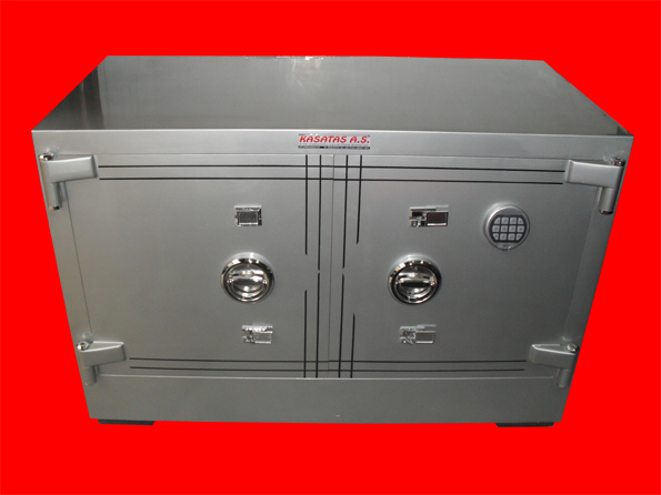 "    B120K2E14AMETİN MUĞLA ULA TANK ZIRHLI BANKO TİPİ KUYUMCU KASASI ( ÇOK ÖZEL KİLİTLEME TERTİBATLI ) 80*120*60CM 1200KĞ ( 1300€ )+KDV