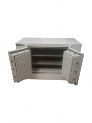 "00120GS ANKARA BANKO TİPİ KUYUMCU KASASI ( ÇOK ÖZEL KİLİTLEME TERTİBATLI ) 80*120*60CM 1200KĞ ( 1799€ )+KDV ADRESE TESLİM "00120GS ANKARA BANKO TİPİ KUYUMCU KASASI ( ÇOK ÖZEL KİLİTLEME TERTİBATLI ) 80*120*60CM 1200KĞ ( 1799€ )+KDV ADRESE TESLİM