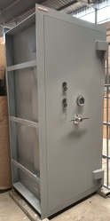 ".0206ALM ALMAN TİPİ 2 ANAHTARLI  VE 1 PARMAK İZLİ ŞİFRELİBANKA KASA ODA KAPISI 206*106*70CM 700KĞ ( 4999€ )+KDV ADRESE TESLİM